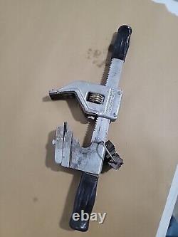 Vintage Snap-on Tr-20 Thread Repair Chaser Tool With 9 Thread Dies Kenosha, Wis